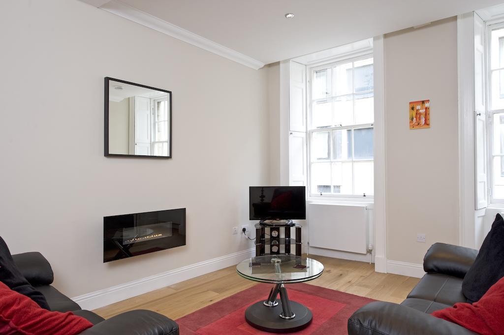 Destiny Scotland - Thistle Street Apartments Edimburgo Esterno foto